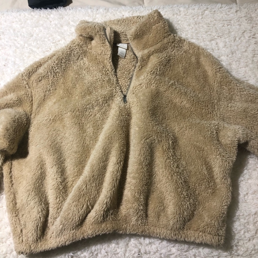 Cropped sweater
